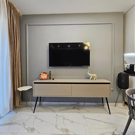 Center Dots Apartment Tirana